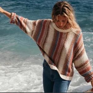 Gorgeous Billabong sweater size L